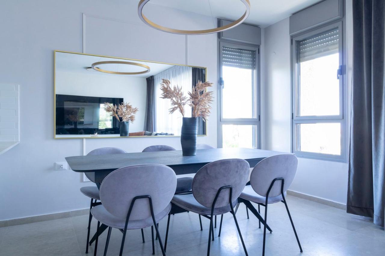 The Haneviim Suites - Isrentals Jerusalem Ngoại thất bức ảnh