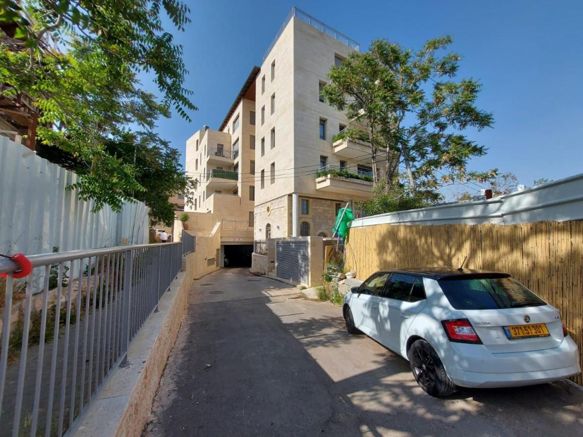 The Haneviim Suites - Isrentals Jerusalem Ngoại thất bức ảnh