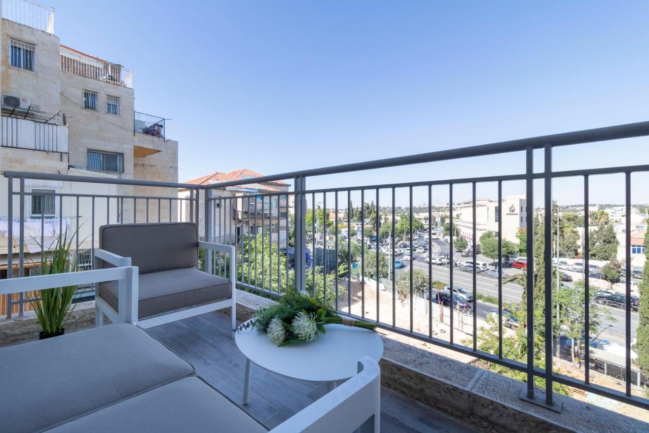 The Haneviim Suites - Isrentals Jerusalem Ngoại thất bức ảnh