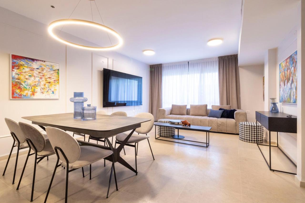 The Haneviim Suites - Isrentals Jerusalem Ngoại thất bức ảnh