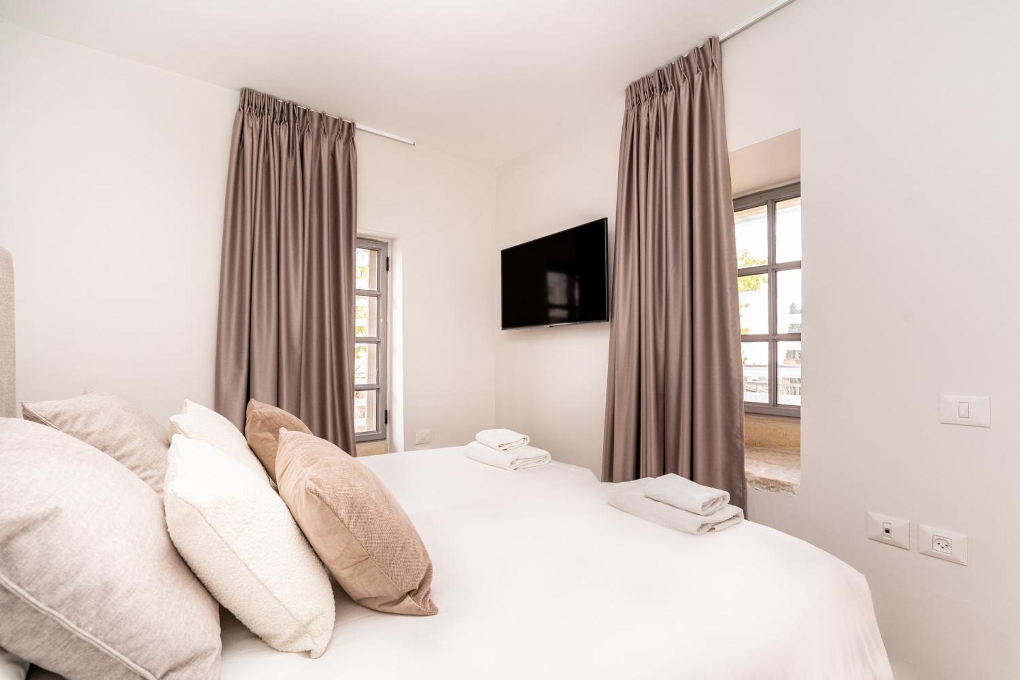 The Haneviim Suites - Isrentals Jerusalem Ngoại thất bức ảnh